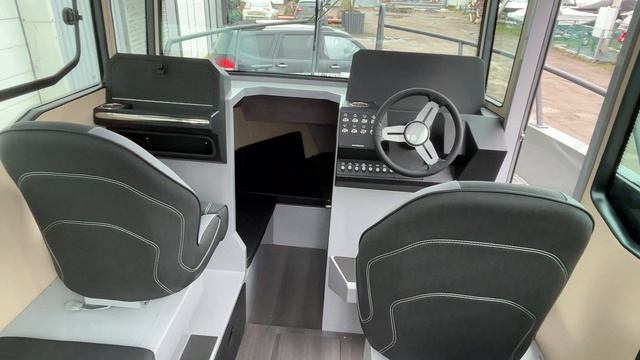 Windboat 7.0 Cabin