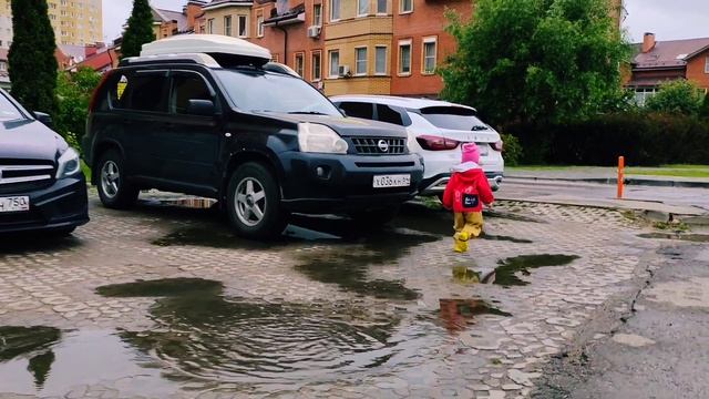 2025.06.15. Маша. Лужи. Телефон.