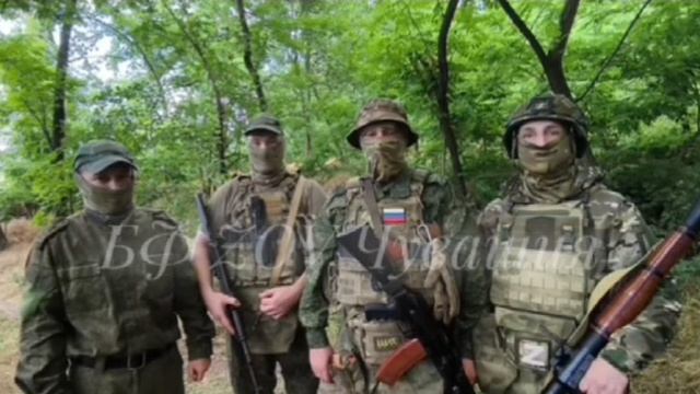 Поздравление с Днём республики от наших земляков - мобилизованных бойцов 10-ой роты