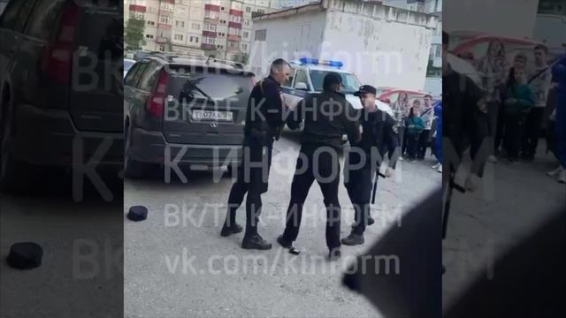 Неадекват взорвал петарду во дворе жилого дома и напугал жителей