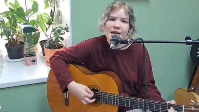 «Кефир», слова И. Гольдин, автор музыки Анфиса Брызгалова