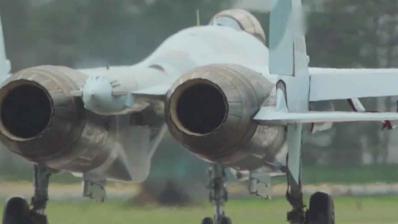 Российская армия получила новую партию истребителей Су-35С