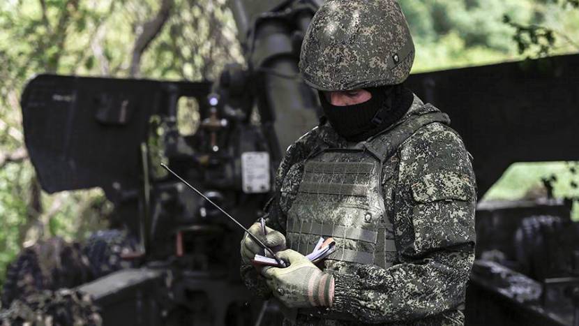 Мотострелки уничтожили американское орудие М119 и склад боеприпасов ВСУ в ДНР
