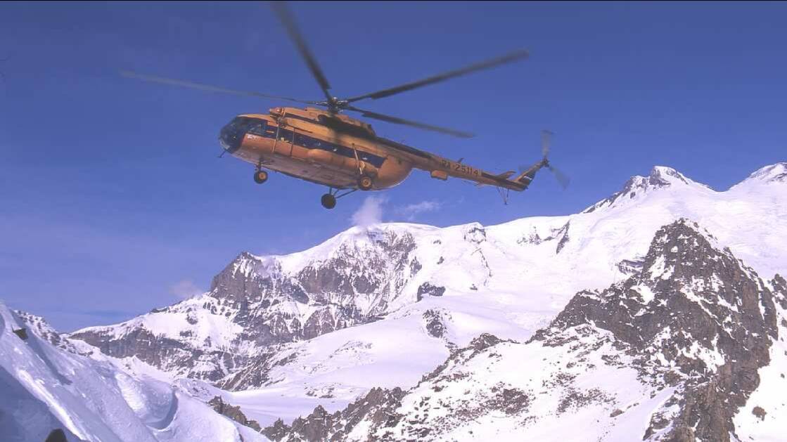 Спасатели обнаружили на Эльбрусе тело травмированного накануне альпиниста