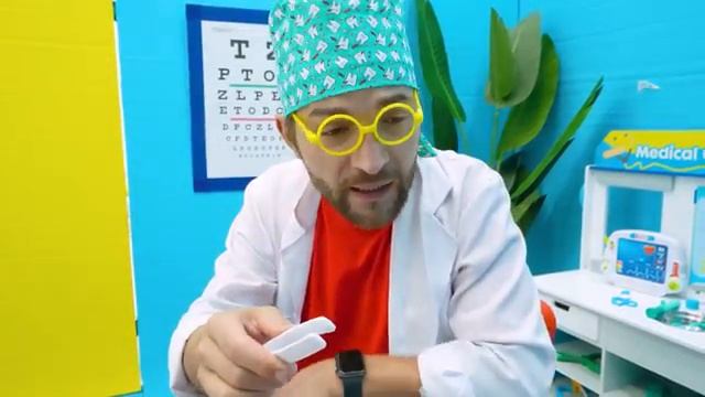 Дети изучают насекомых и природу