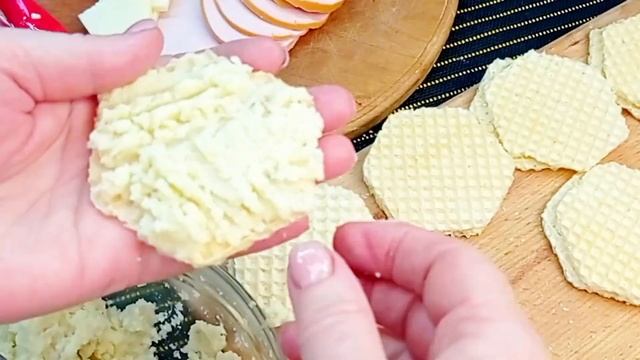 ВАФЕЛЬНЫЕ ЛЕНИВЧИКИ с НАЧИНКОЙ. Пирожки без замеса теста.