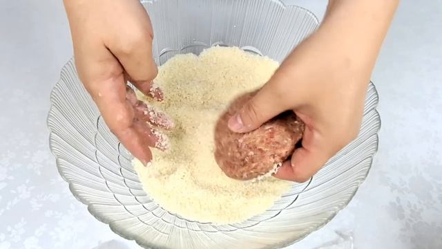 Рецепт Бабушкиных домашних котлет из фарша.