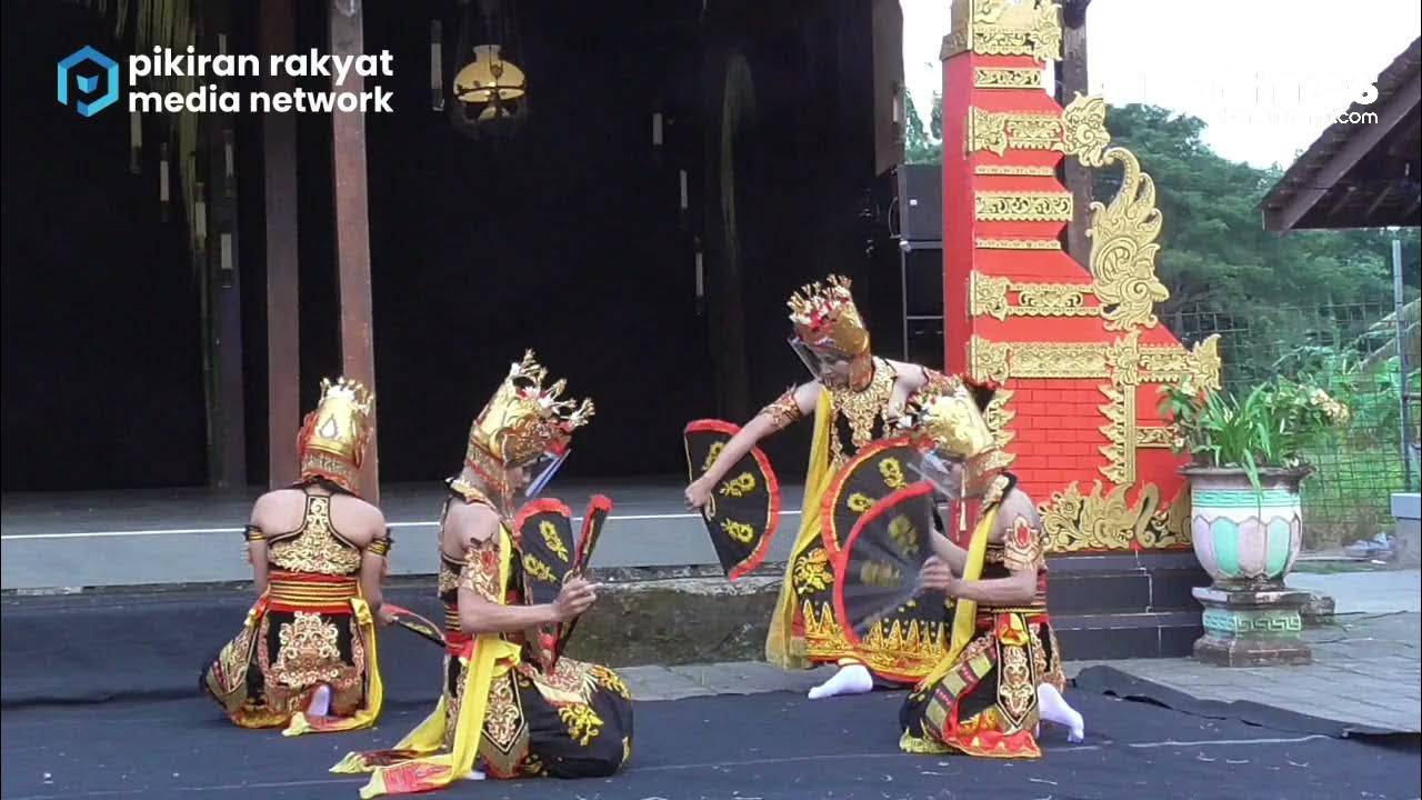 Tari Gandrung Marsan SMKN 1 Kalibaru Banyuwangi FTTPMN UNESA 2020