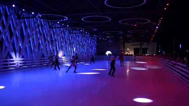 Крытый каток для массового катания из синтетического льда AgilityIce часть 1