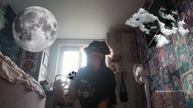 Волк Хитори ﹥:3