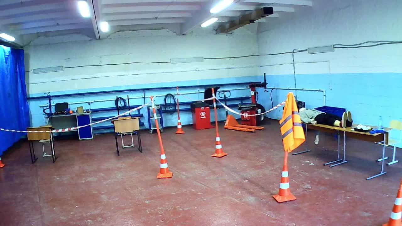 крановщики боксы