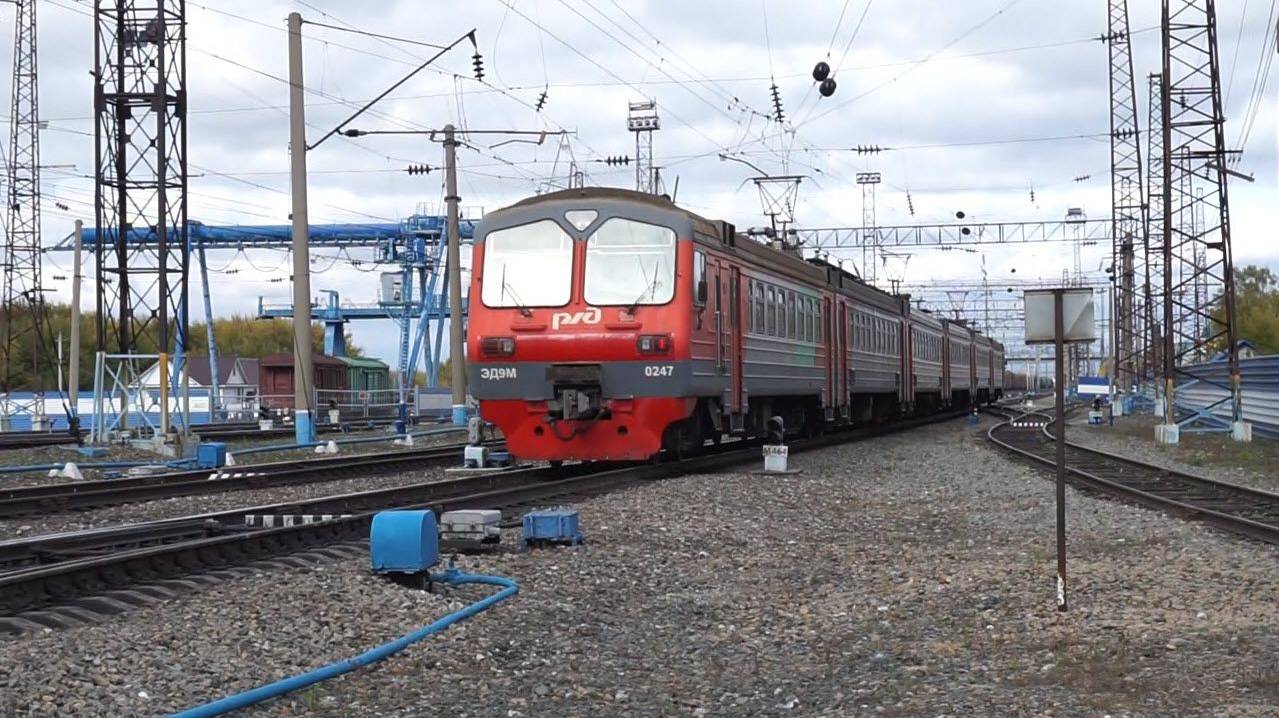Электропоезд ЭД9М-0247
