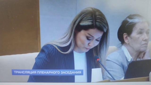 А можно увязать строительство школ в Туркестане с учебниками истории, по которым там будут её препо