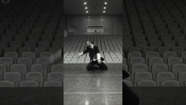 Emilio Piano ft.Lucie - Maison