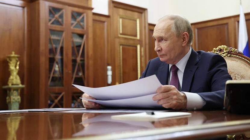 Путин подписал закон об изменениях в федеральный бюджет на 2025 год