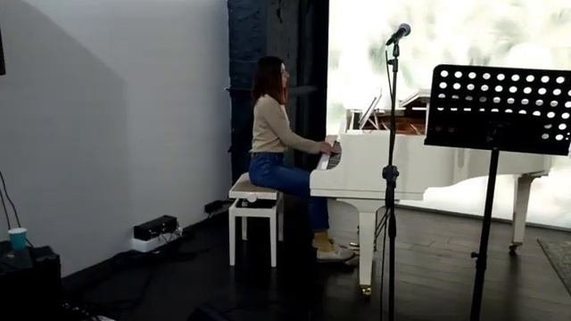Пианист Яна Набиева - И.С.Бах "Прелюдия C-dur" 1 том ХТК