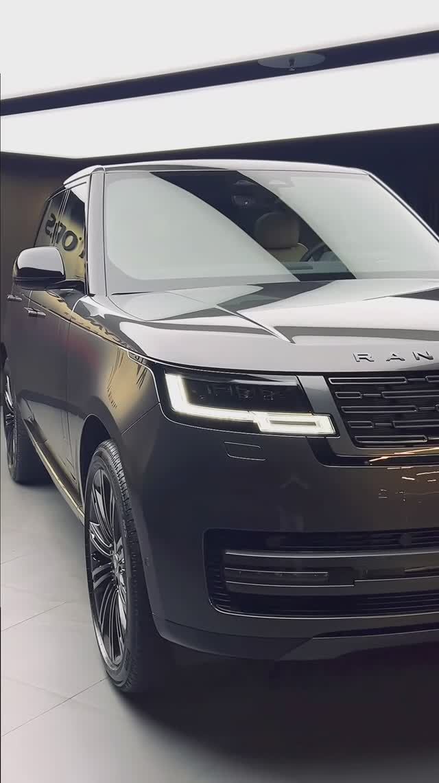 Land Rover Range Rover P400