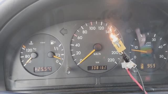 Свечи накала дизеля. Время прогрева свечей  ML270 (OM612)