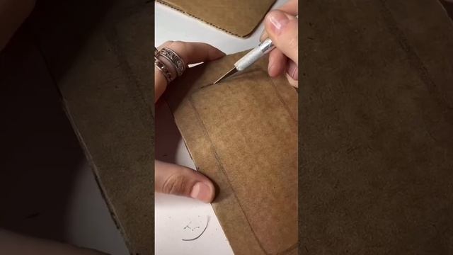 Хотите украсить свою комнату? Смотрите какое видео мы нашли !(Возможно других частей не будет)