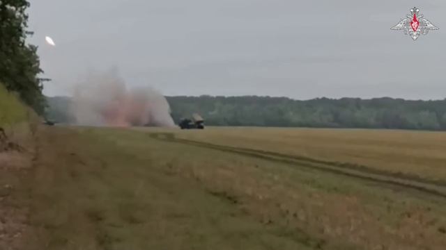Расчеты РСЗО БМ-21 «Град» уничтожили живую силу и технику противника