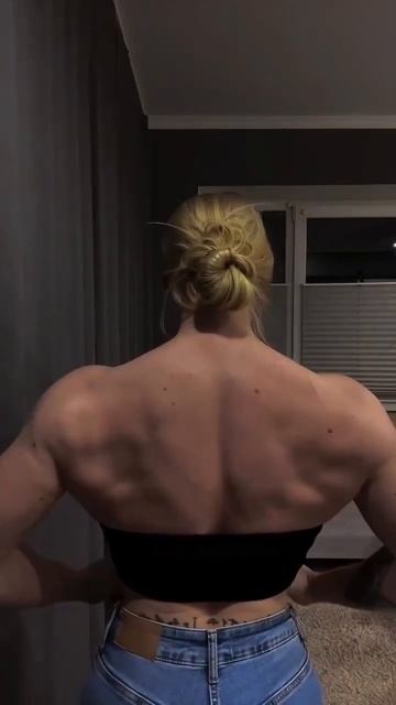 Клип @fitnessqueens