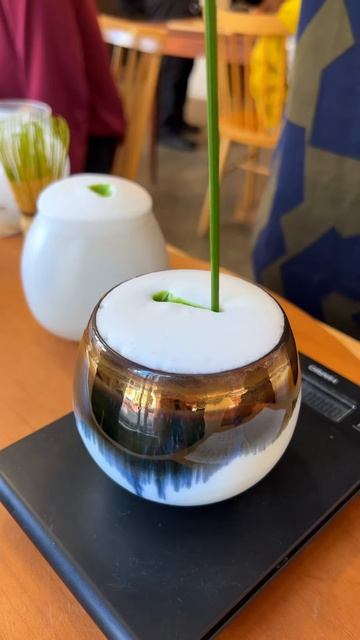 F4-8Jm-9QaA - 【凄すぎ】美しすぎる抹茶ラテ！福岡にある「茶舗ふりゅう」#福岡グルメ #japanesefood #japantravel
