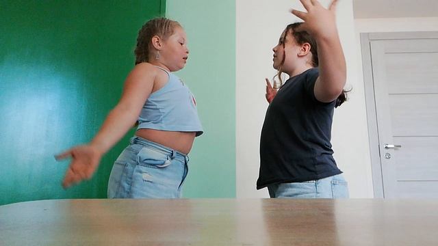 VID_20250625_122649.mp4
