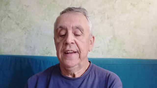 38 глава. Софи. Леон Малин пишет новый роман с рабочим названием Капитан Нина. Я спустился в рес...