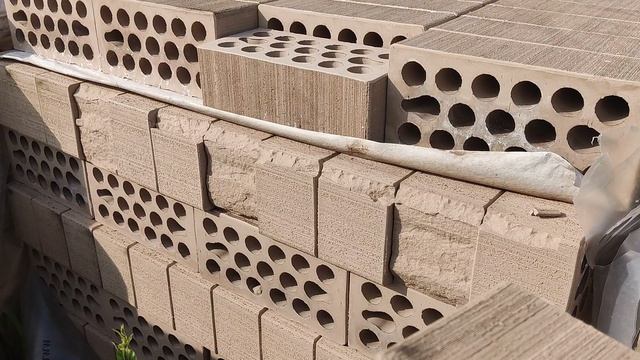 кирпич облицовочный Керма пшеничное лето бархат 1.4нф и кирпич облицовочный Керма серебро бархат 1.4