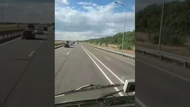 везём  ячмень