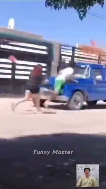 Big fails😂😂 #funny #fails (1)