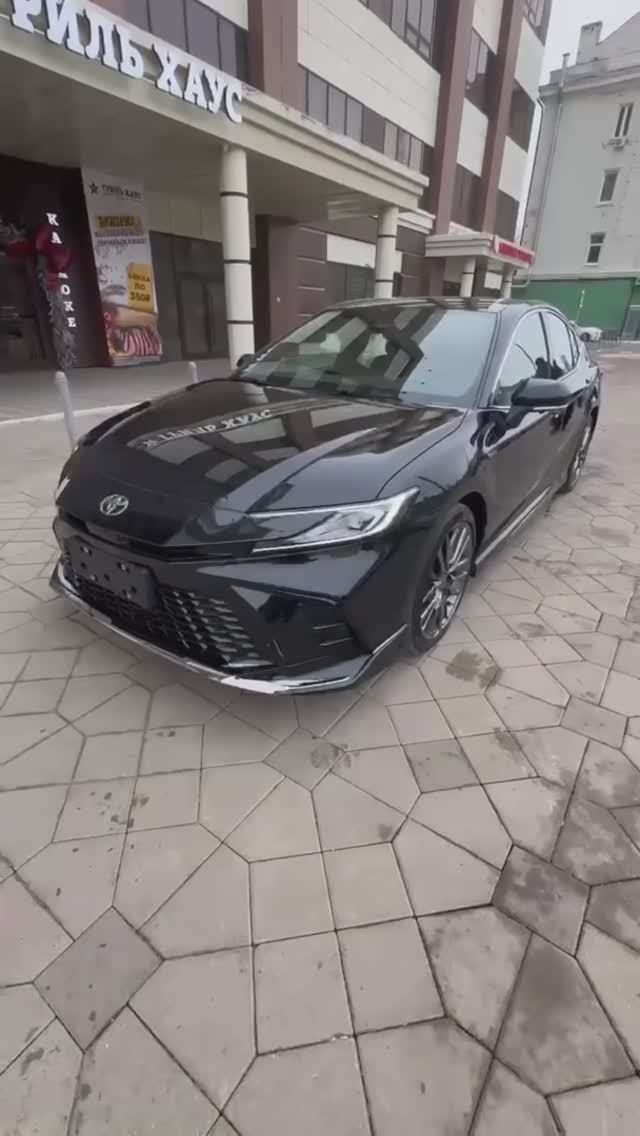 Toyota Camry 80 Гибрид Черный