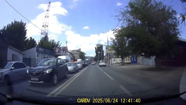 тупые водители.mp4