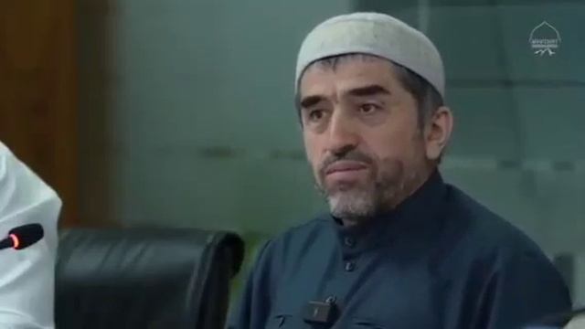 Почему Абдулжалил сделал амру?
