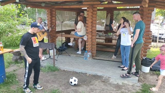 Песни под гитару