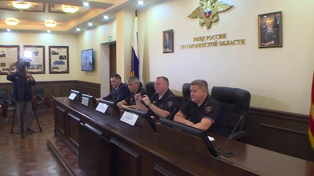 Алло, это мошенники: смоленские полицейские напоминают о правилах безопасности
