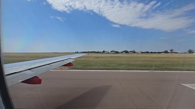 Элиста Калмыкия Взлёт Сухой Скпер Джет 100 Red Wings SSJ100 ESL - SVX