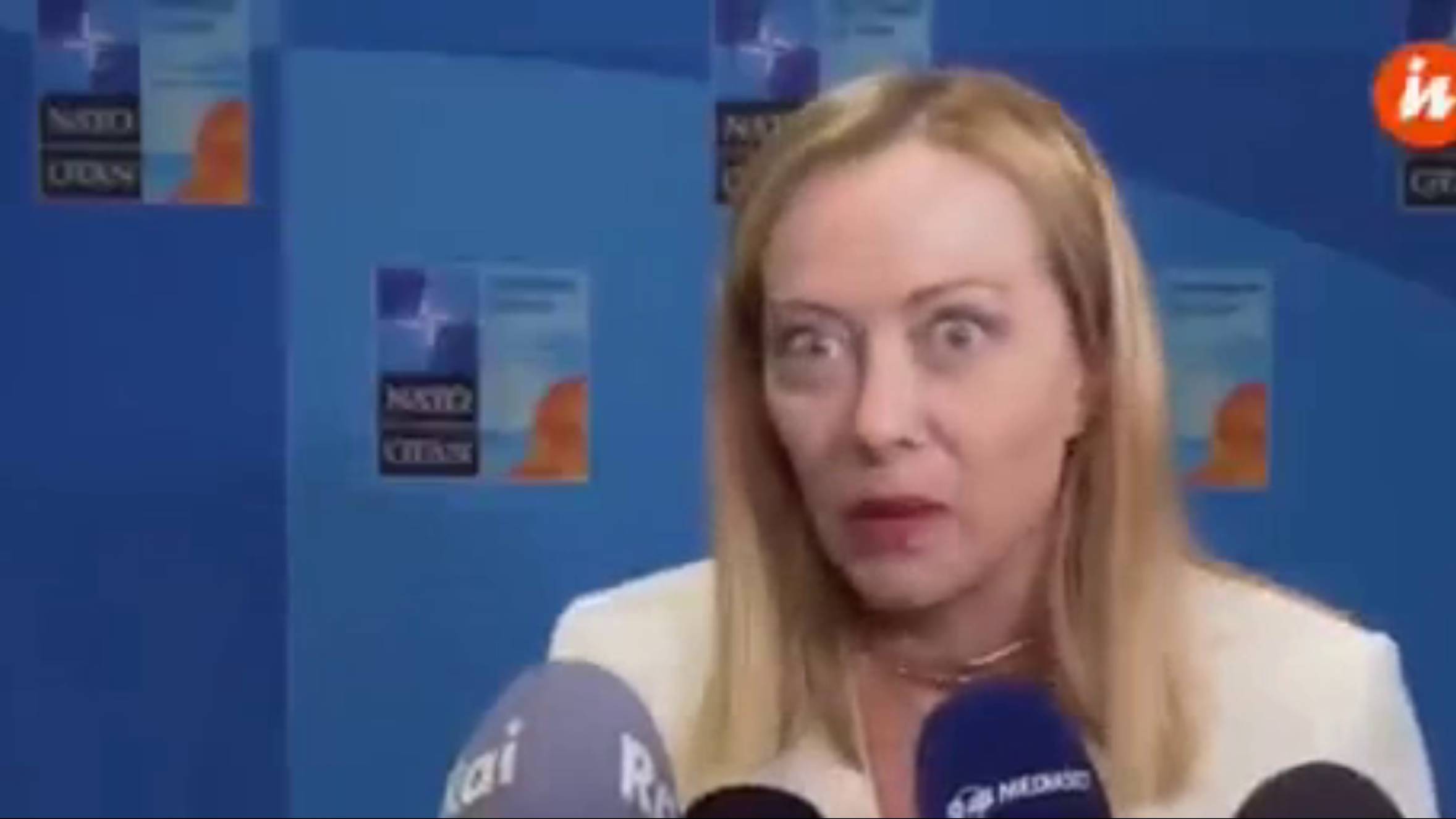 🔴Джорджа Мелони на саммите «NATO» нюхнула, бухнула и в дрова!😂🔴