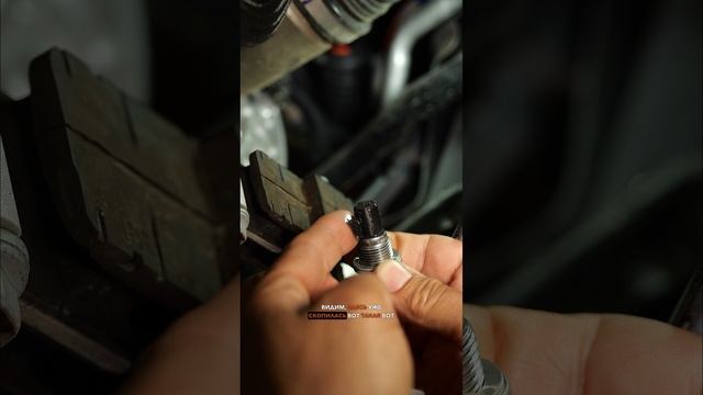 Nissan X-Trail e‑Power, пробег — 3 500 км.
🔧 Замена масла в двигателе и редукторах.