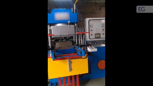 Вулканизационный пресс (двухстанционный одноэтажный) XLB-D2.5MN600*600*1