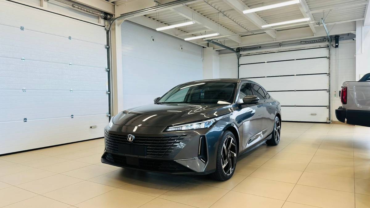 Changan Lamore, 2023 год