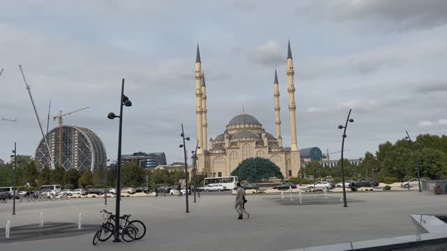РЕММЕР ЛАЙФ  ЧЕЧЕНСКАЯ  РЕСПУБЛИКА ГОР ГРОЗНЫЙ ЦЕНТР ГОРОДА