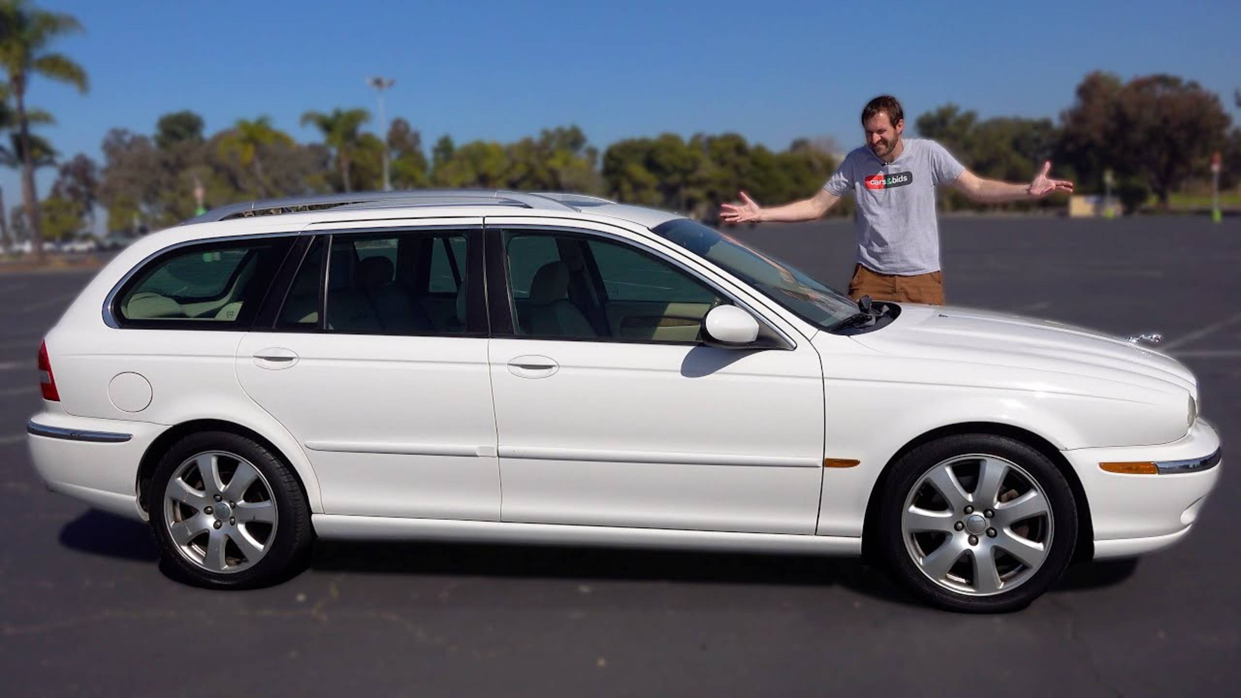 Jaguar X-Type был провалившейся революцией Jaguar