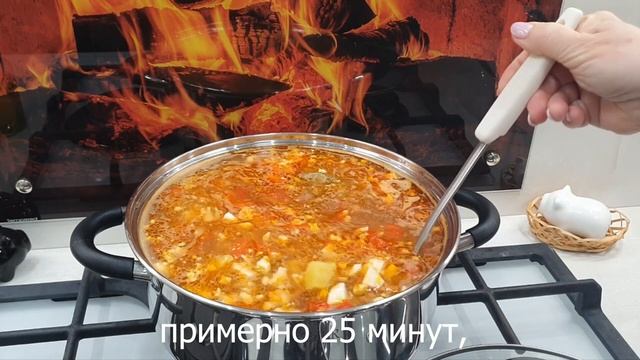 🤗Зелёный борщ со щавелем, фасолью и яйцами.🥗