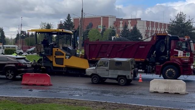 Подмосковье ,ремонт дорожного покрытия