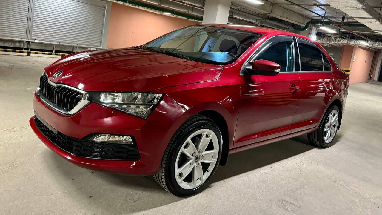 Skoda Rapid; 1.4 AT; 2022; Красный