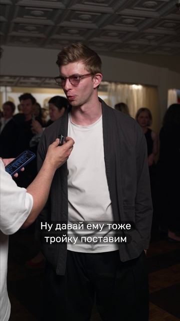 Он 10 из 10, НО: версия кино и сериалы 🎥