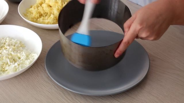 Лучший САЛАТ с куриной грудкой и шампиньонами! СЫТНЫЙ и очень ВКУСНЫЙ!