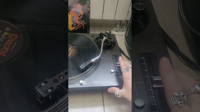 Проигрыватель винила Technics sl 1200mk3d 100V
