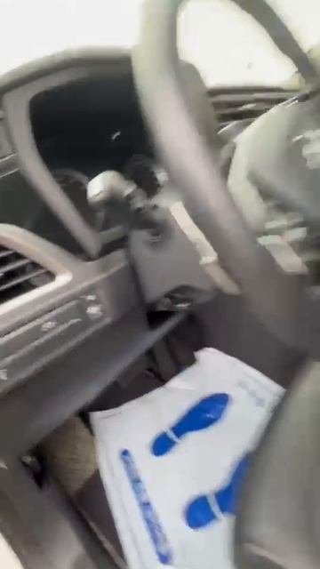 Автомобили наших заказчиков уже прибыли на нашу стоянку в Южной Корее